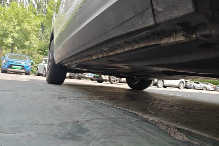 Used Volkswagen Tiguan L 2021 330TSI Automatic Two-Wheel Drive Smart Edition Chassis Front Right