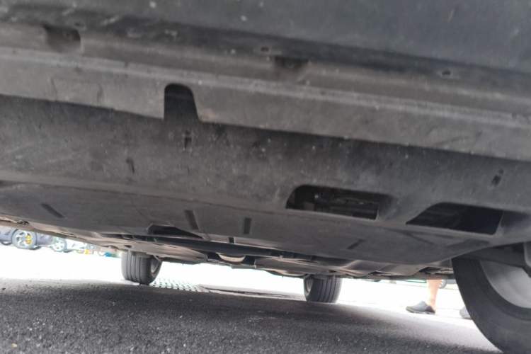 Used Volkswagen Tiguan L 2021 330TSI Automatic Two-Wheel Drive Smart Edition Chassis Front