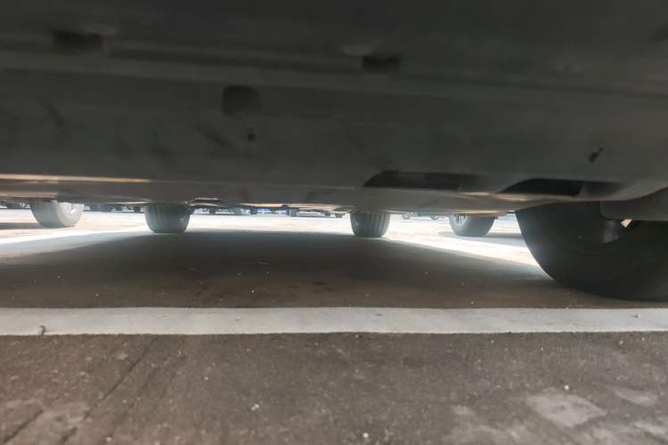 Used Volkswagen Tiguan L 2021 330TSI Automatic Two-Wheel Drive Smart Edition Chassis Front