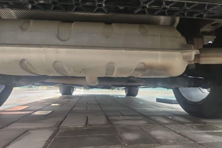 Used Volkswagen Tiguan L 2021 330TSI Automatic Two-Wheel Drive R-Line Flagship Edition Chassis Rear