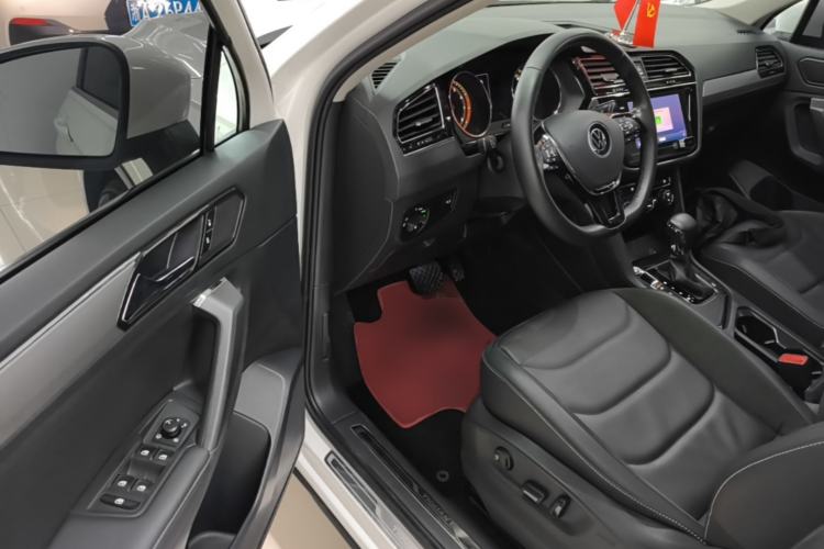 Used Volkswagen Tiguan L 2021 330TSI Automatic Two-Wheel Drive Smart Edition Driver Seat