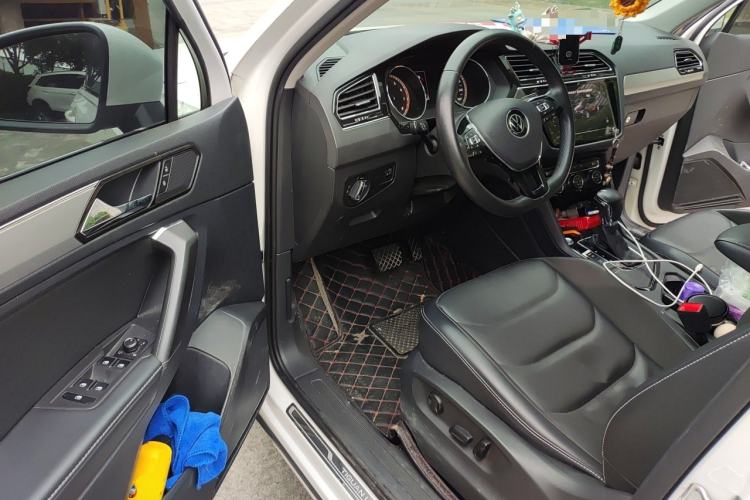 Used Volkswagen Tiguan L 2021 280TSI Automatic Two-Wheel Drive Smart Edition Driver Seat
