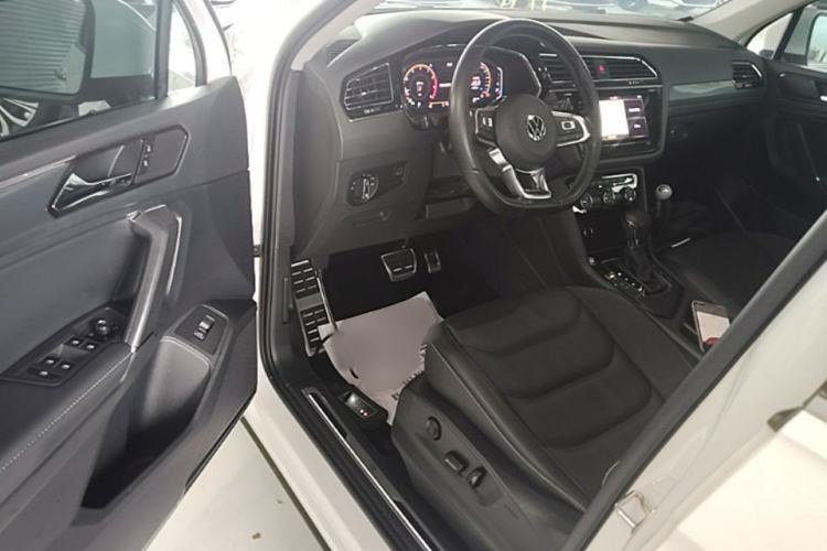 Used Volkswagen Tiguan L 2021 330TSI Automatic Two-Wheel Drive R-Line Enhanced Edition Driver Seat