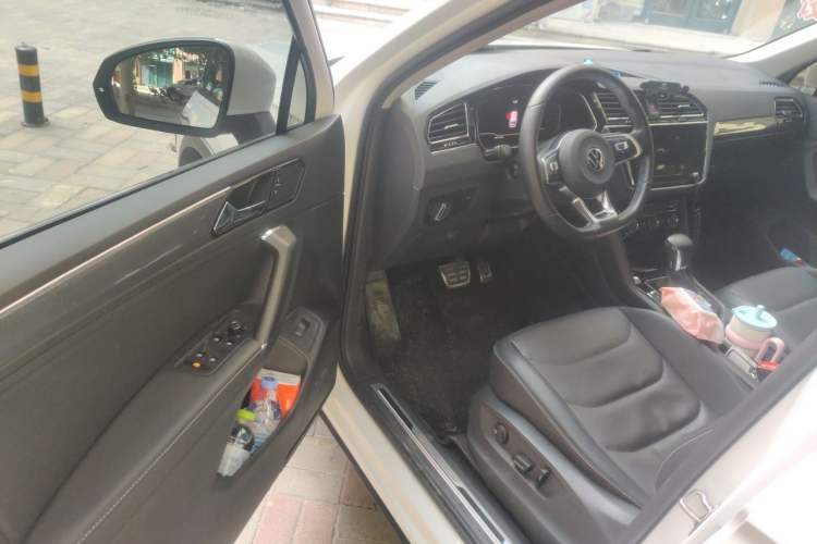 Used Volkswagen Tiguan L 2021 330TSI Automatic Two-Wheel Drive R-Line Enhanced Edition Driver Seat