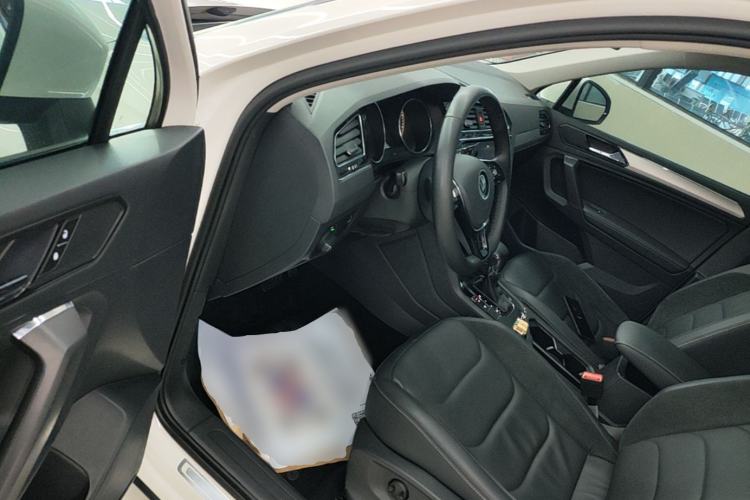 Used Volkswagen Tiguan L 2021 330TSI Automatic Two-Wheel Drive Smart Edition Driver Seat