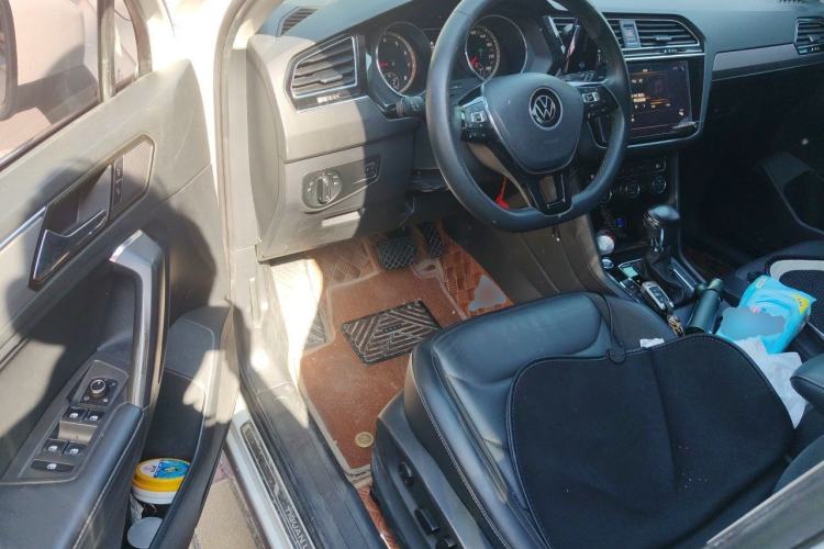Used Volkswagen Tiguan L 2021 330TSI Automatic Two-Wheel Drive Smart Edition Driver Seat