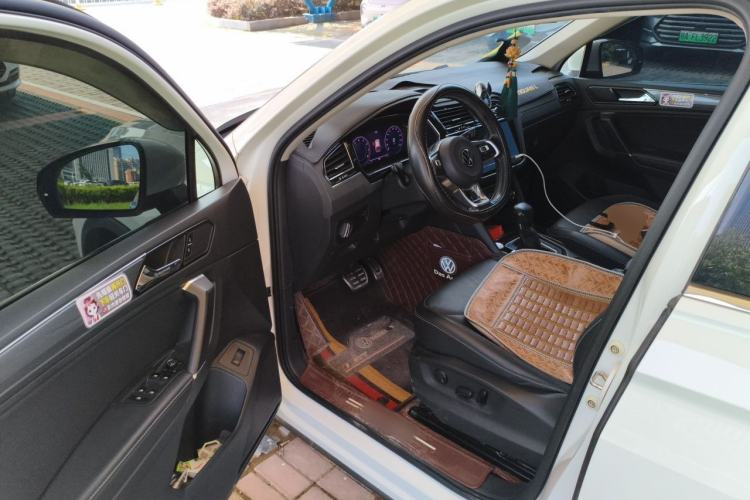 Used Volkswagen Tiguan L 2021 330TSI Automatic Two-Wheel Drive R-Line Enhanced Edition Driver Seat