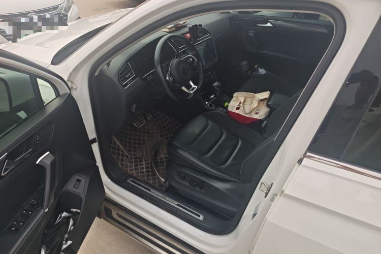 Used Volkswagen Tiguan L 2021 330TSI Automatic Two-Wheel Drive R-Line Enhanced Edition Driver Seat