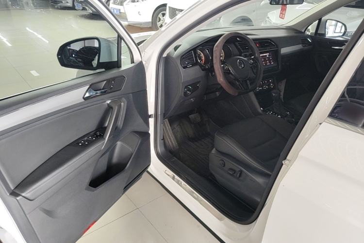 Used Volkswagen Tiguan L 2021 330TSI Automatic Two-Wheel Drive Smart Edition Driver Seat