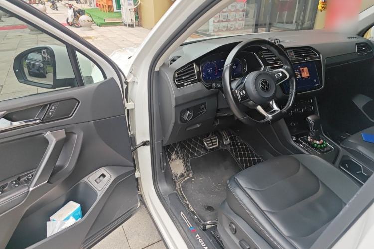 Used Volkswagen Tiguan L 2021 330TSI Automatic Two-Wheel Drive R-Line Enhanced Edition Driver Seat