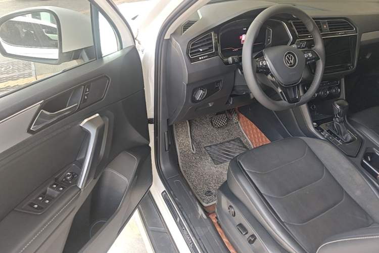 Used Volkswagen Tiguan L 2021 330TSI Automatic Two-Wheel Drive Smart Edition Driver Seat