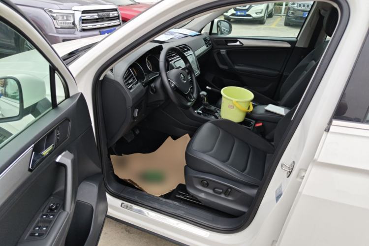 Used Volkswagen Tiguan L 2021 330TSI Automatic Two-Wheel Drive Smart Edition Driver Seat