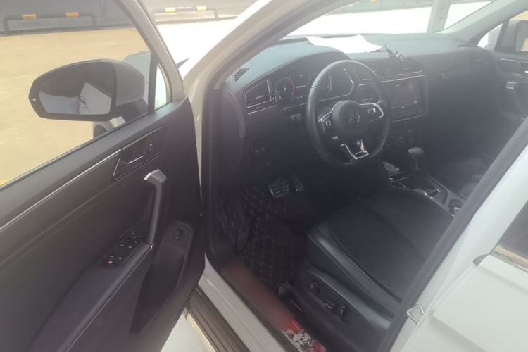 Used Volkswagen Tiguan L 2021 330TSI Automatic Two-Wheel Drive R-Line Enhanced Edition Driver Seat