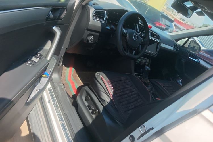 Used Volkswagen Tiguan L 2021 330TSI Automatic Two-Wheel Drive Smart Edition Driver Seat
