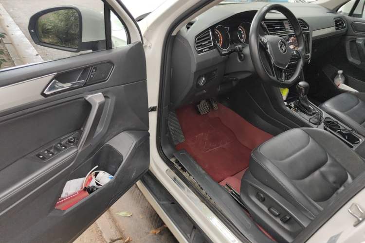 Used Volkswagen Tiguan L 2021 330TSI Automatic Two-Wheel Drive Smart Edition Driver Seat