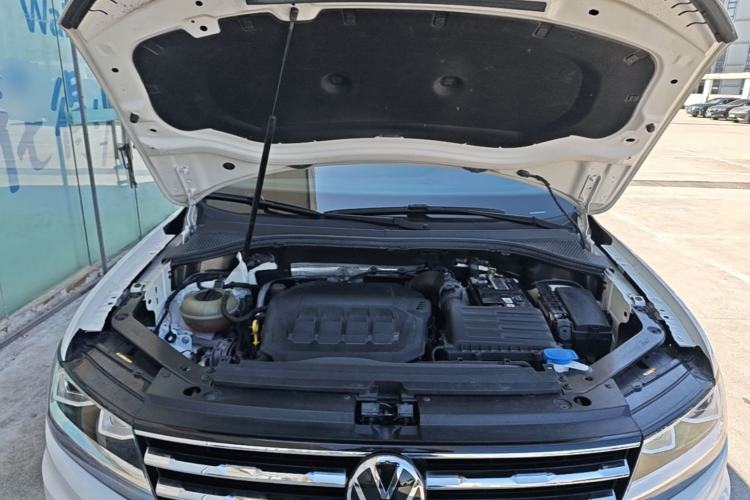 Used Volkswagen Tiguan L 2021 330TSI Automatic Two-Wheel Drive Smart Edition Engine Bay
