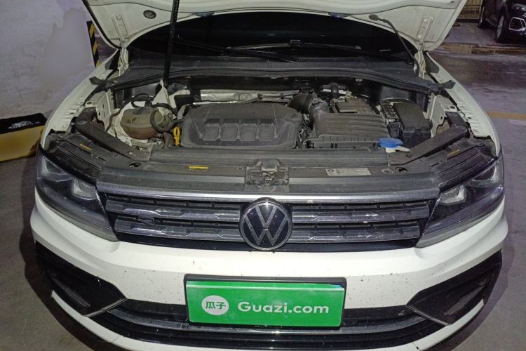 Used Volkswagen Tiguan L 2021 330TSI Automatic Two-Wheel Drive R-Line Enhanced Edition Engine Bay