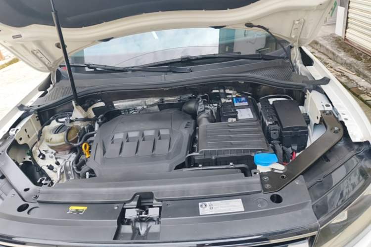Used Volkswagen Tiguan L 2021 330TSI Automatic Two-Wheel Drive Smart Edition Engine Bay