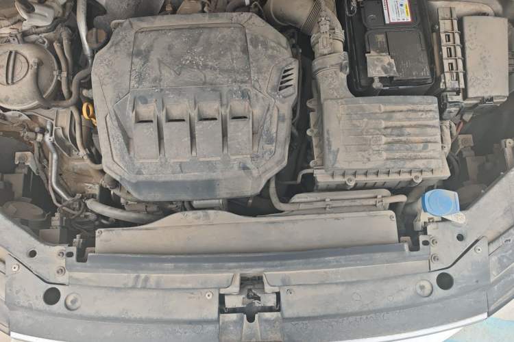 Used Volkswagen Tiguan L 2021 330TSI Automatic Two-Wheel Drive R-Line Enhanced Edition Engine Bay