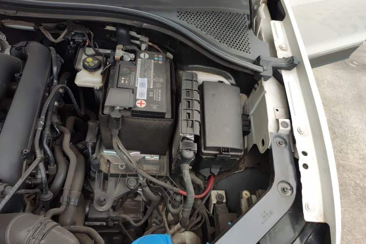 Used Volkswagen Tiguan L 2021 280TSI Automatic Two-Wheel Drive Smart Edition Engine Bay Left