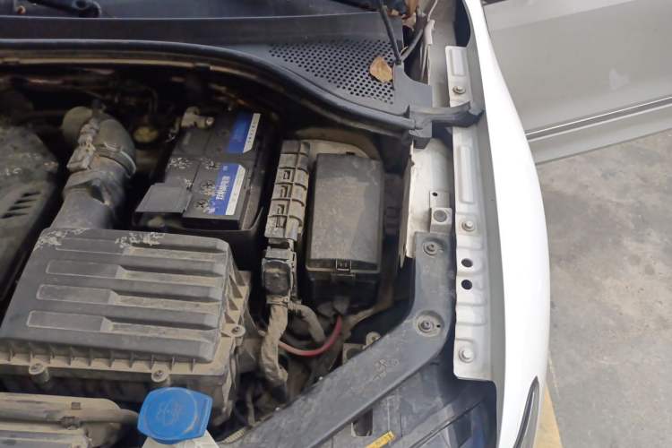 Used Volkswagen Tiguan L 2021 330TSI Automatic Two-Wheel Drive R-Line Flagship Edition Engine Bay Left