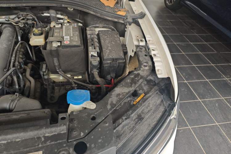 Used Volkswagen Tiguan L 2021 280TSI Automatic Two-Wheel Drive Smart Edition Engine Bay Left