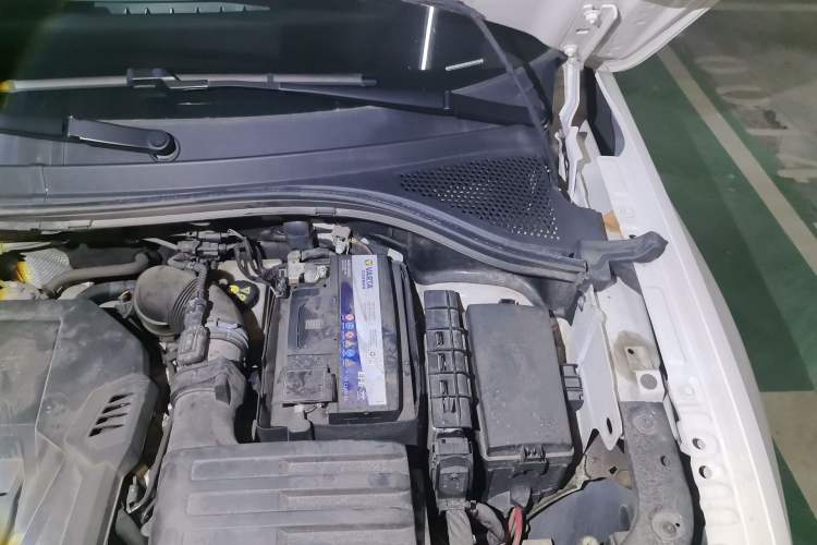 Used Volkswagen Tiguan L 2021 330TSI Automatic Two-Wheel Drive Smart Edition Engine Bay Left
