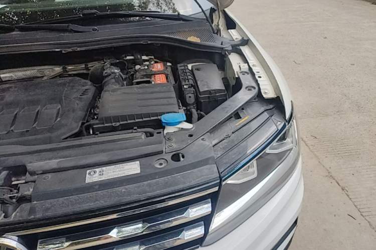 Used Volkswagen Tiguan L 2021 330TSI Automatic Two-Wheel Drive Smart Edition Engine Bay Left