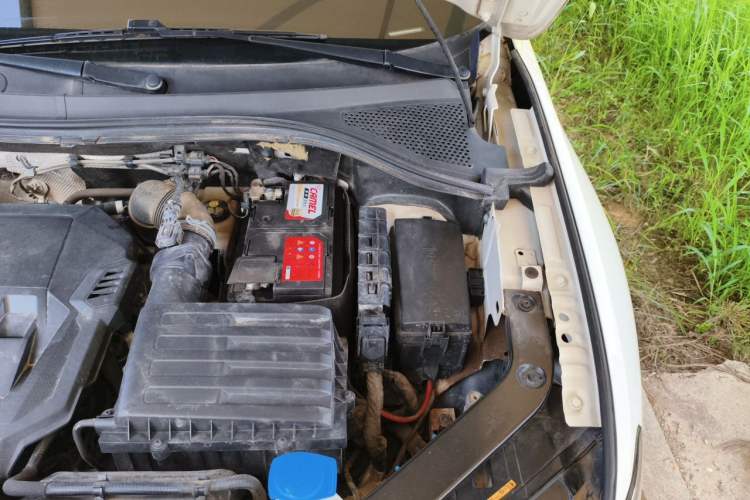Used Volkswagen Tiguan L 2021 330TSI Automatic Two-Wheel Drive R-Line Enhanced Edition Engine Bay Left