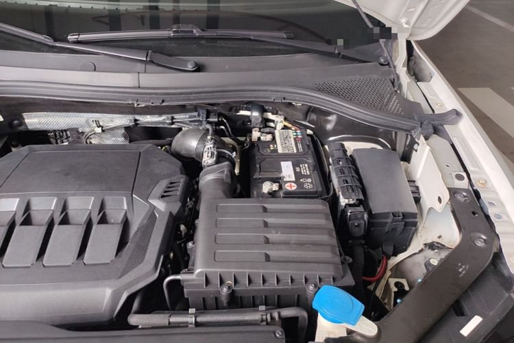 Used Volkswagen Tiguan L 2021 330TSI Automatic Two-Wheel Drive R-Line Enhanced Edition Engine Bay Left