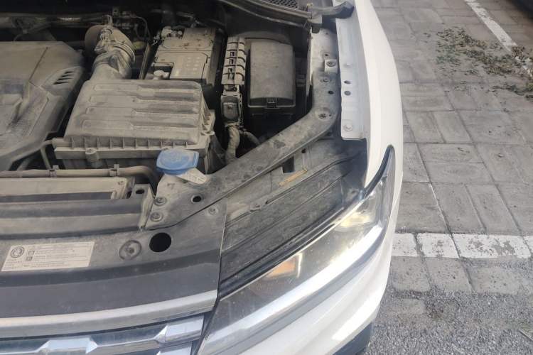 Used Volkswagen Tiguan L 2021 330TSI Automatic Two-Wheel Drive R-Line Enhanced Edition Engine Bay Left
