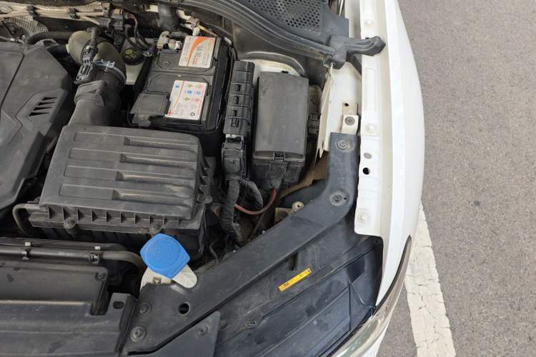 Used Volkswagen Tiguan L 2021 330TSI Automatic Two-Wheel Drive Smart Edition Engine Bay Left