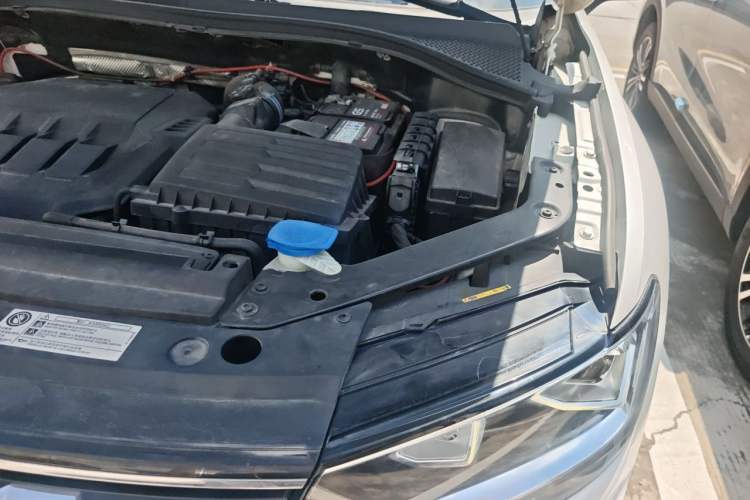 Used Volkswagen Tiguan L 2021 330TSI Automatic Two-Wheel Drive Smart Edition Engine Bay Left