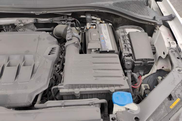 Used Volkswagen Tiguan L 2021 330TSI Automatic Two-Wheel Drive R-Line Enhanced Edition Engine Bay Left