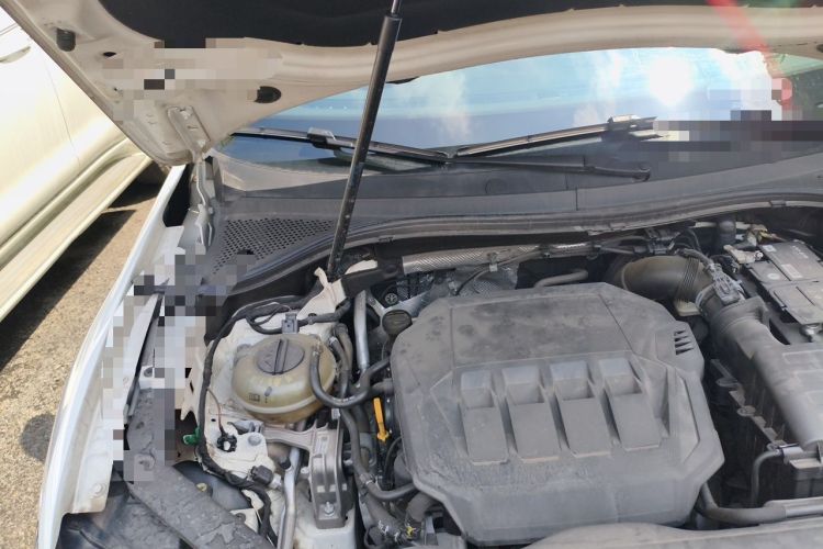Used Volkswagen Tiguan L 2021 330TSI Automatic Two-Wheel Drive R-Line Enhanced Edition Engine Bay Right
