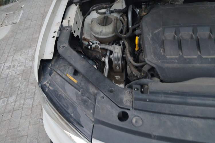 Used Volkswagen Tiguan L 2021 330TSI Automatic Two-Wheel Drive R-Line Enhanced Edition Engine Bay Right