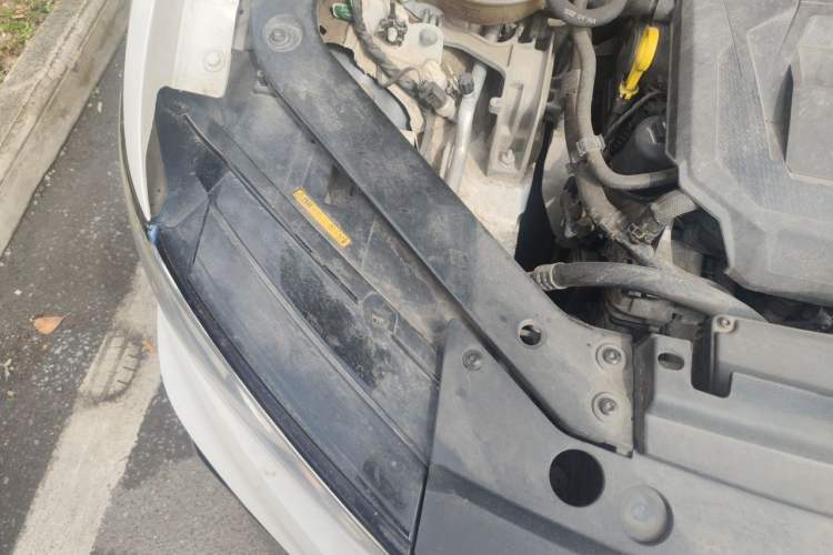 Used Volkswagen Tiguan L 2021 330TSI Automatic Two-Wheel Drive R-Line Enhanced Edition Engine Bay Right