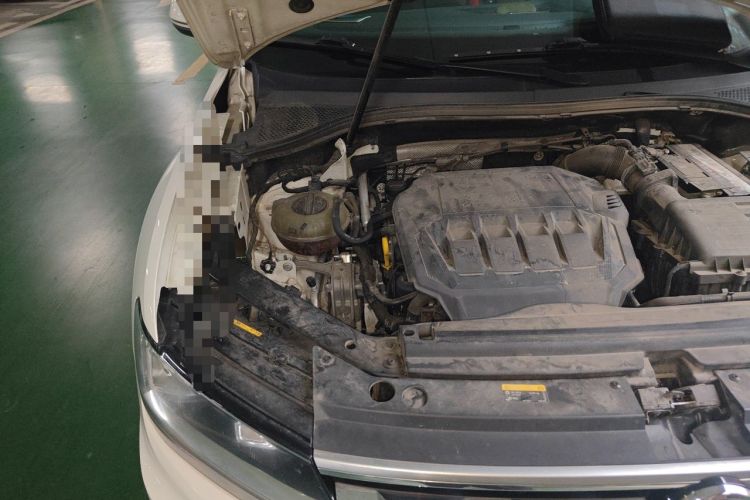 Used Volkswagen Tiguan L 2021 330TSI Automatic Two-Wheel Drive R-Line Enhanced Edition Engine Bay Right