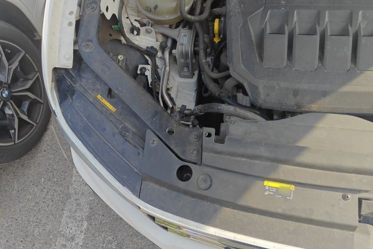 Used Volkswagen Tiguan L 2021 330TSI Automatic Two-Wheel Drive R-Line Enhanced Edition Engine Bay Right