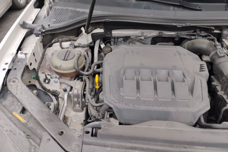 Used Volkswagen Tiguan L 2021 330TSI Automatic Two-Wheel Drive R-Line Enhanced Edition Engine Bay Right