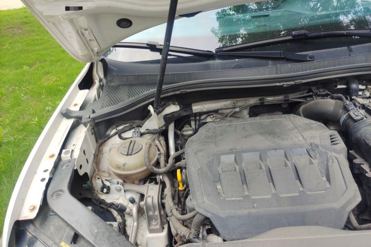 Used Volkswagen Tiguan L 2021 330TSI Automatic Two-Wheel Drive Smart Edition Engine Bay Right