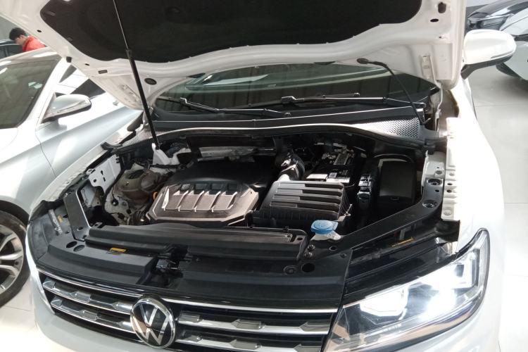 Used Volkswagen Tiguan L 2021 330TSI Automatic Two-Wheel Drive Smart Edition Engine Bay