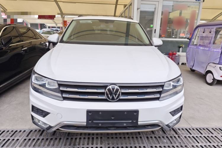 Used Volkswagen Tiguan L 2021 280TSI Automatic Two-Wheel Drive Comfort Edition – Low-Trim Version Exterior 1