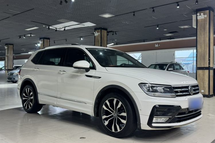 Used Volkswagen Tiguan L 2021 330TSI Automatic Two-Wheel Drive R-Line Enhanced Edition Exterior 1