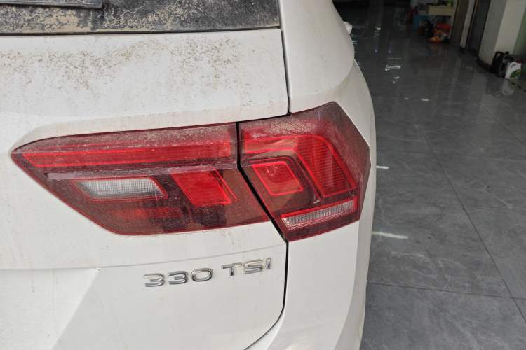 Used Volkswagen Tiguan L 2021 330TSI Automatic Two-Wheel Drive Smart Edition Exterior 1
