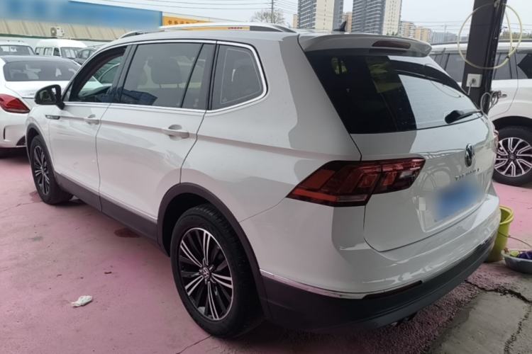Used Volkswagen Tiguan L 2021 280TSI Automatic Two-Wheel Drive Smart Edition Exterior 2