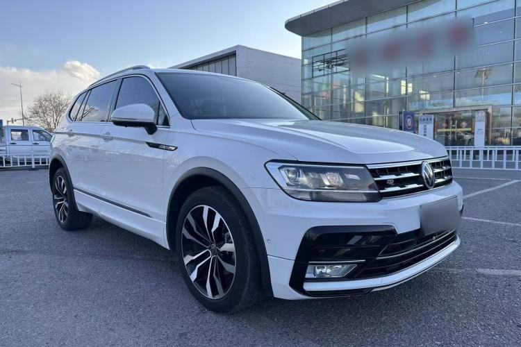 Used Volkswagen Tiguan L 2021 330TSI Automatic Two-Wheel Drive R-Line Enhanced Edition Exterior 2