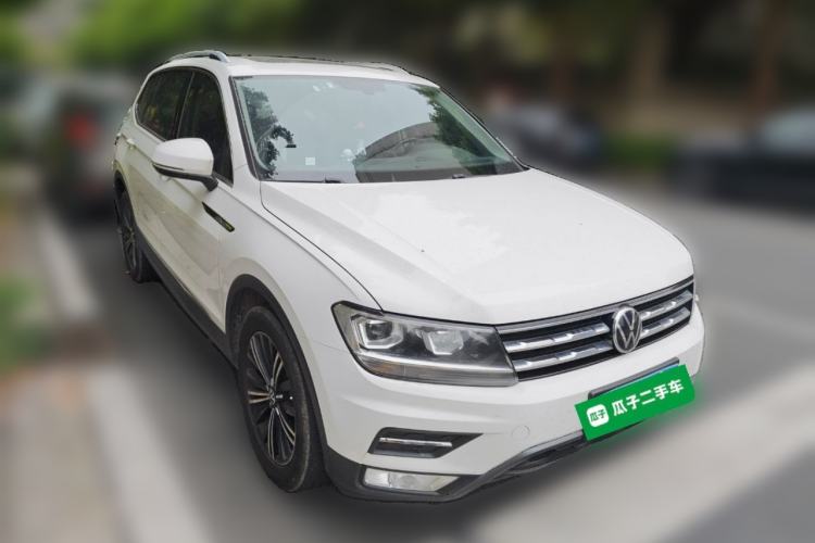 Used Volkswagen Tiguan L 2021 330TSI Automatic Two-Wheel Drive Smart Edition Exterior 2