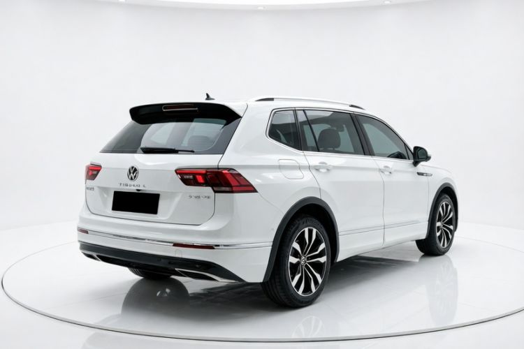 Used Volkswagen Tiguan L 2021 330TSI Automatic Two-Wheel Drive R-Line Enhanced Edition Exterior 2