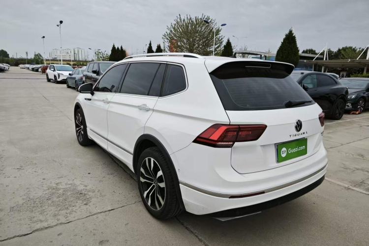 Used Volkswagen Tiguan L 2021 380TSI Automatic All-Wheel Drive R-Line Comfort Plus 7-Seater Exterior 2